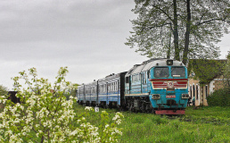 В поездах Укрзалізницi появится услуга полноценного питания