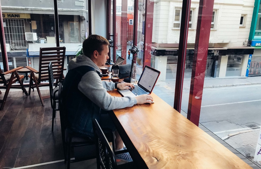 5 лучших мест в Стамбуле для работы за ноутбуком (16)