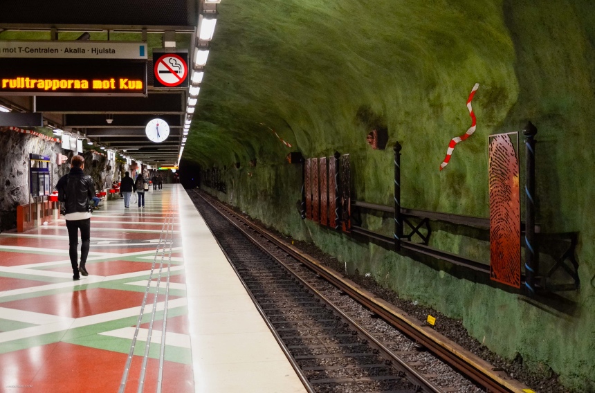 Арт-тур по метро Стокгольма: самые красивые станции (1)