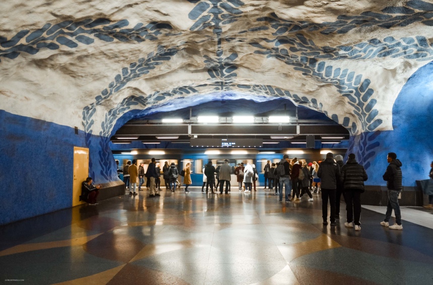 Арт-тур по метро Стокгольма: самые красивые станции (6)