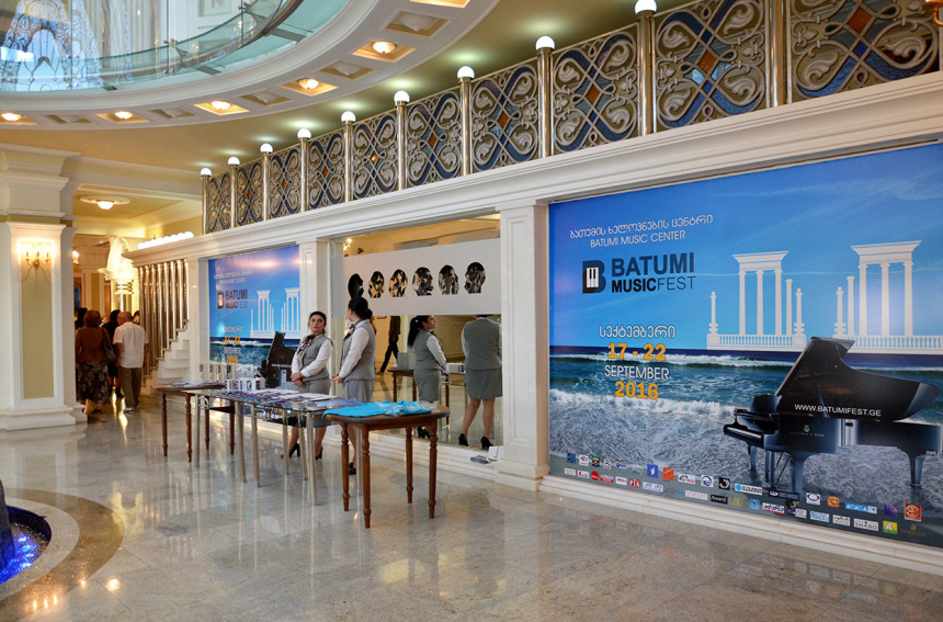 Музыкальный фестиваль в Батуми 2016 (7)