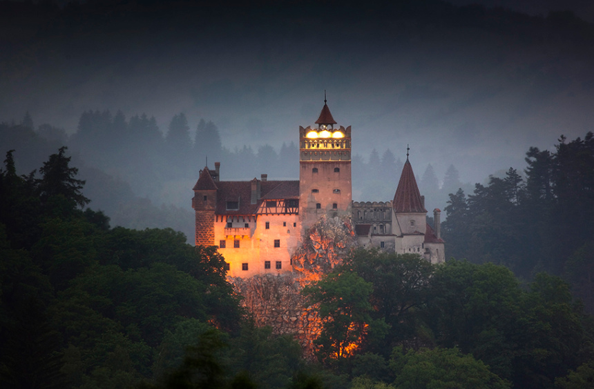 Где отпраздновать Хэллоуин, чтобы потом было страшно вспомнить (1)