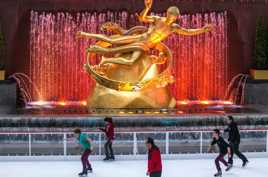 10 самых красивых в мире ледовых катков (6)