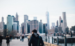 Названы самые дорогие города по стоимости жизни для экспатов