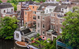 Артефакты Амстердама раздают бесплатно тем, кто найдёт им применение