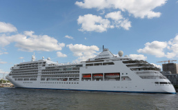 В плавание отправился первый круиз, который посетит все семь континентов