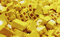 LEGO записал серию видеоуроков и проводит челленджи по сбору конструктора