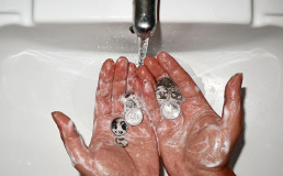 В сети открылся виртуальный музей искусства, посвящённого коронавирусу