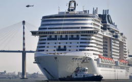 Круизный лайнер за 1 млрд. долларов отправился в первое плавание