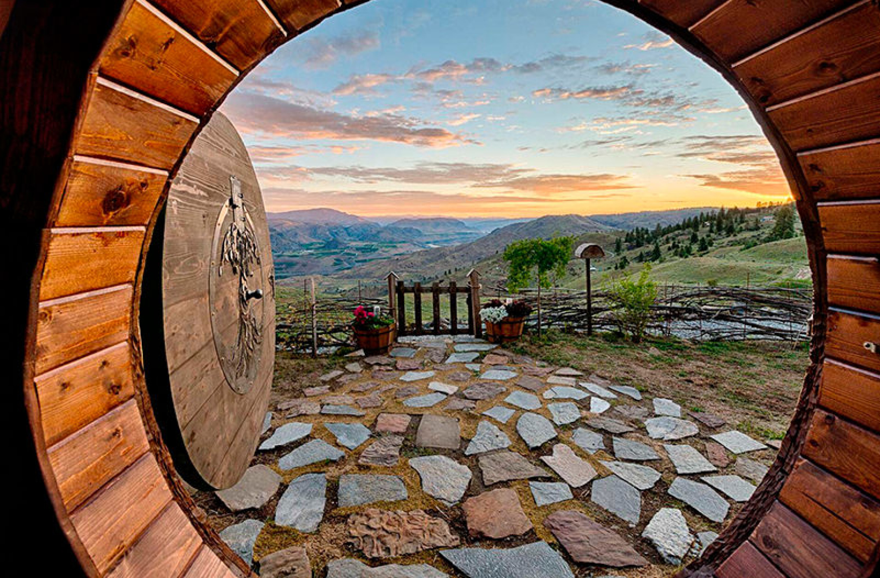 Лучшее Airbnbжильё для вашего знака Зодиака Living in Travels