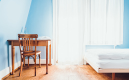 В сервисе Google Flights появилась возможность забронировать отель