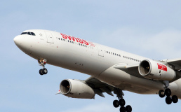 Пассажиры авиакомпании Swiss будут платить за питание на борту