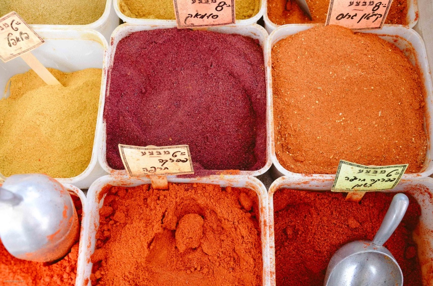 Вкусненькое из Израиля или что купить на рынке Кармель в Тель-Авиве (9)