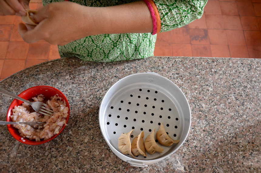 Национальная кухня: непальские момо (8)